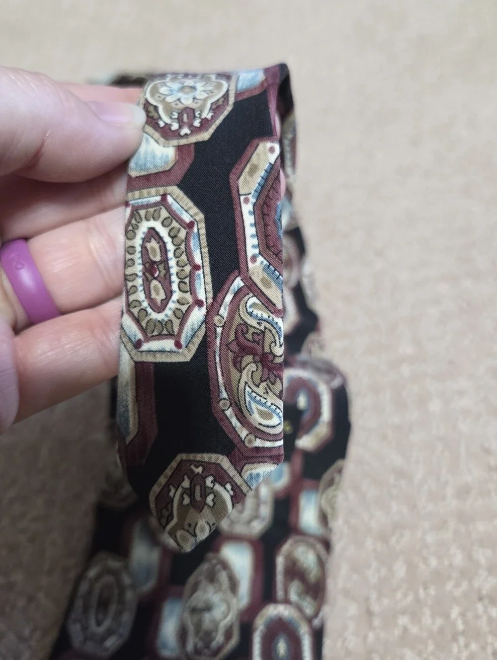 Vintage Madison Collection By Danbury Floral Retro Mens Tie 56in Length